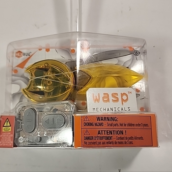 HEXBUG Wasp Micro Robotic Creature RÇ Remote Controlled. - Picture 6 of 12
